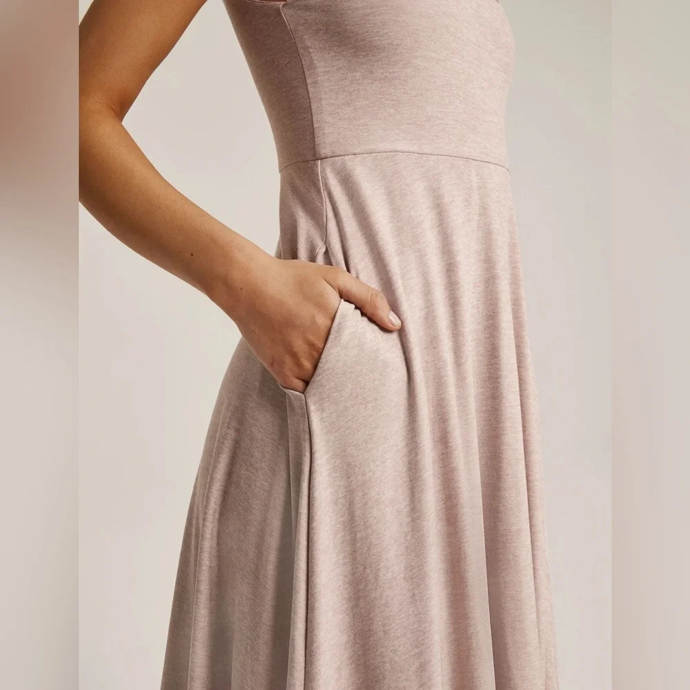 Beyond Yoga Featherweight At The Ready Square Neck Dress - Picture 4 of 6
